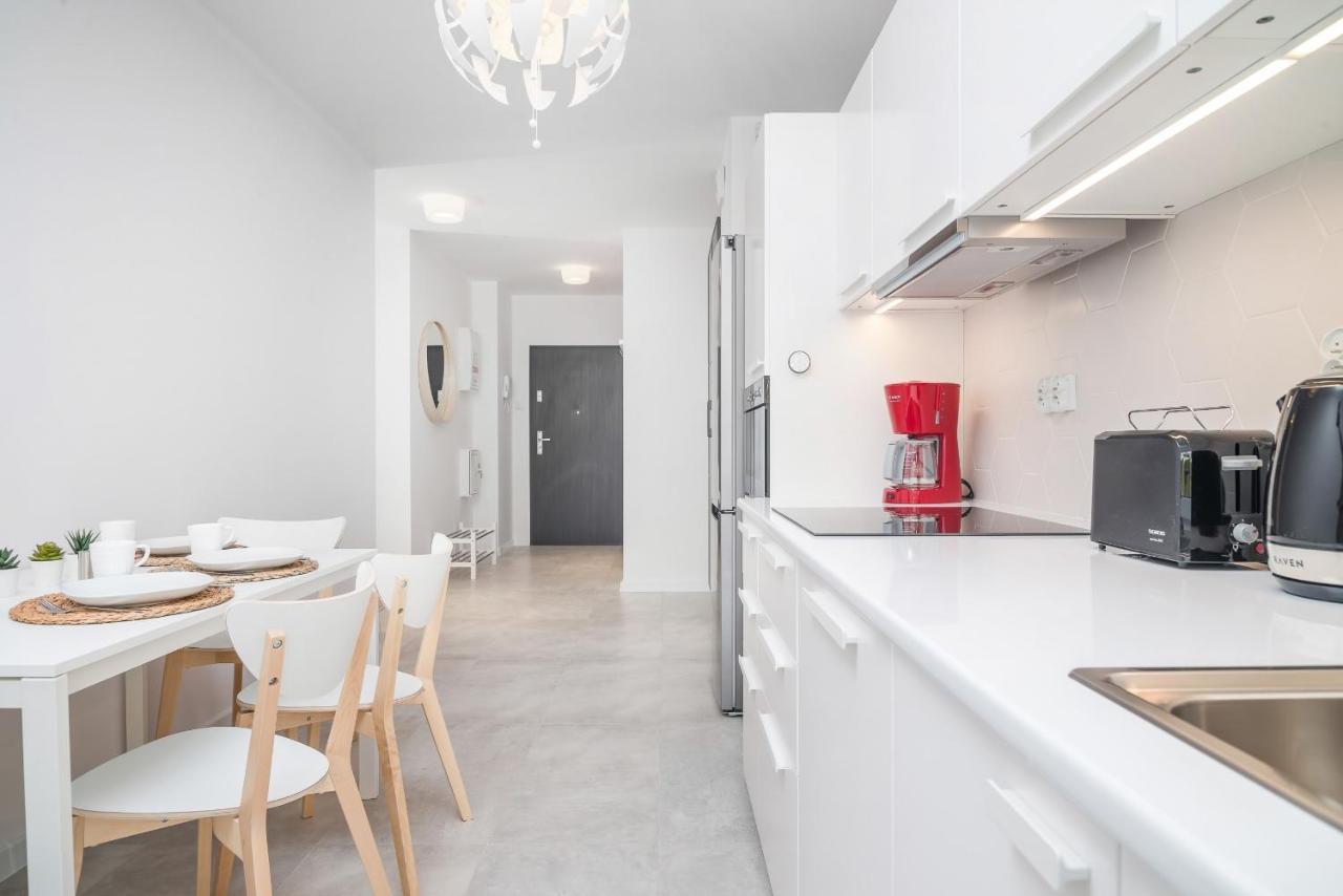 Botanic Gardens Apartment With Free Garage Wroclaw By Noclegi Renters Exterior foto