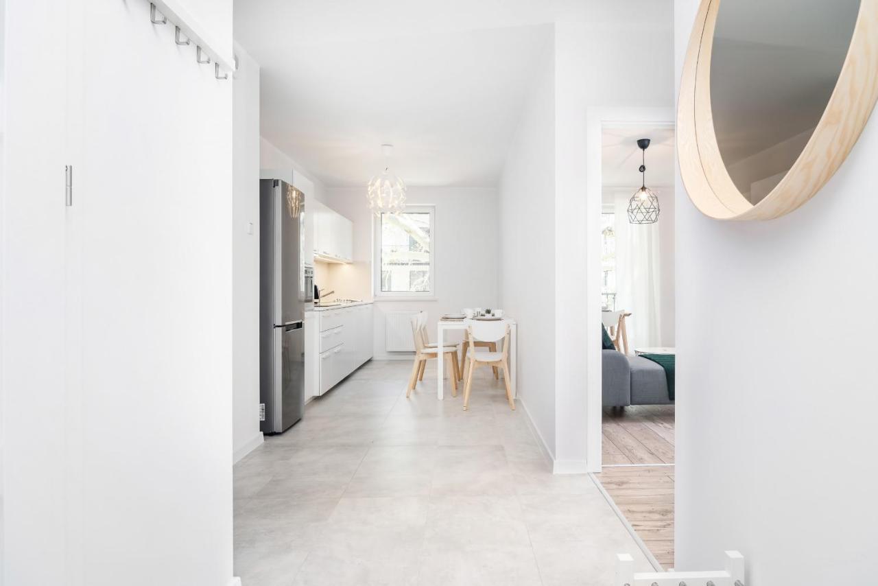 Botanic Gardens Apartment With Free Garage Wroclaw By Noclegi Renters Exterior foto