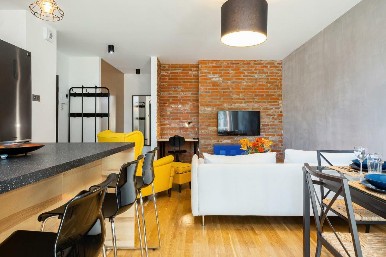 Botanic Gardens Apartment With Free Garage Wroclaw By Noclegi Renters Exterior foto