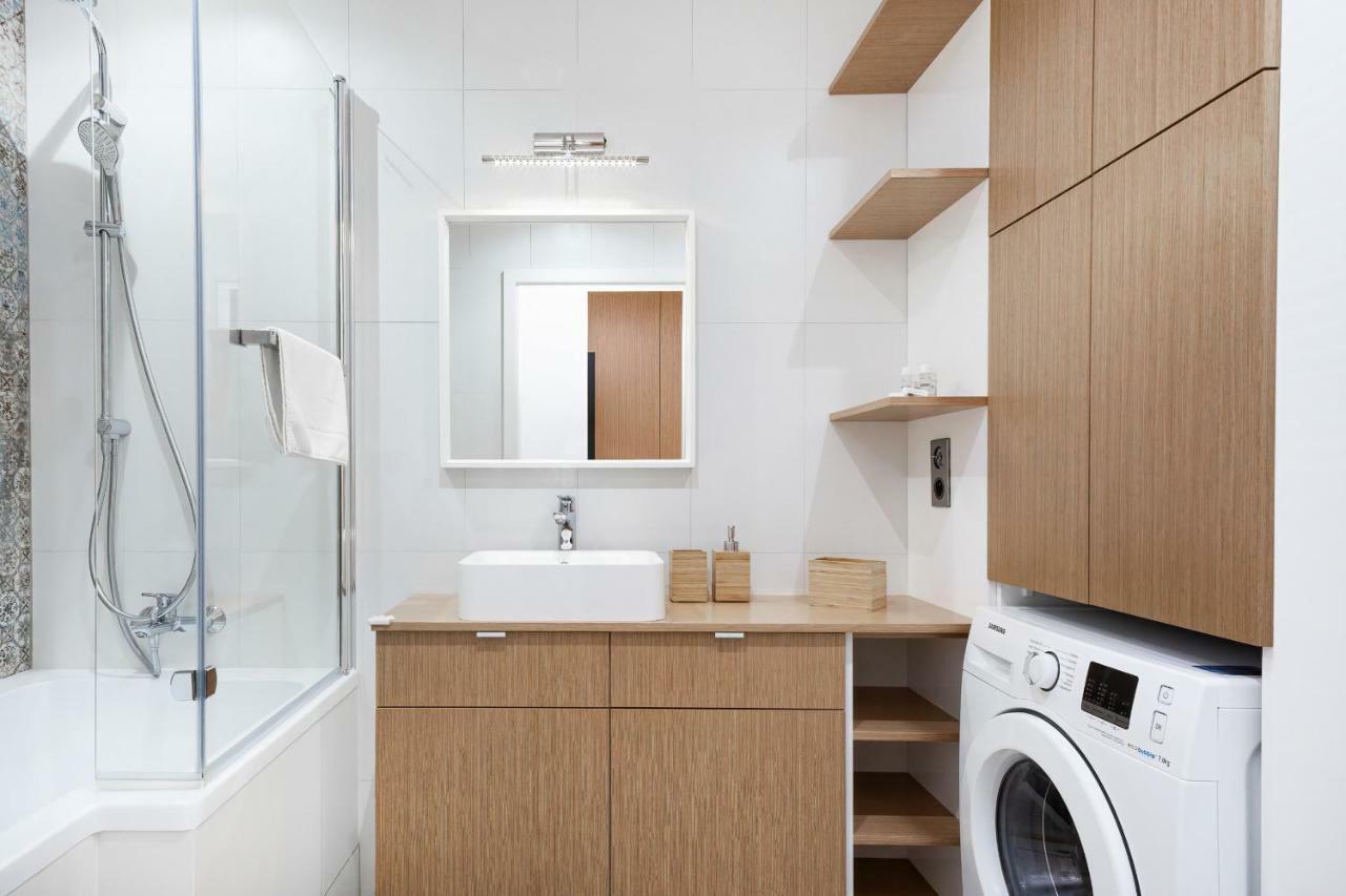 Botanic Gardens Apartment With Free Garage Wroclaw By Noclegi Renters Exterior foto